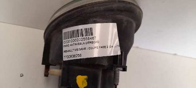 Lampa przeciwmgielna prawa 7700838258 RENAULT