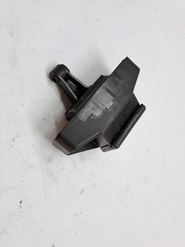 Zamek klapy bagażnika (3/5 drzwi tylnych) 7700838546 RENAULT