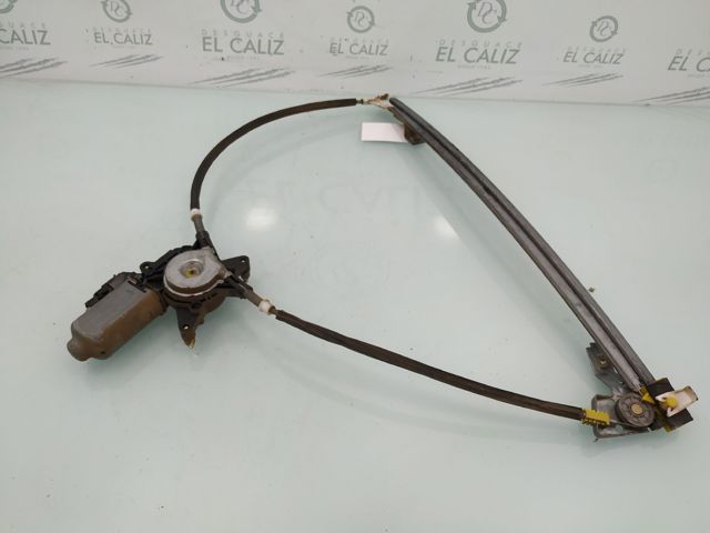 Mechanizm podnoszenia szyby drzwi przednich prawych 7700838591 RENAULT