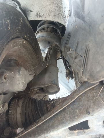 Amortyzator przedni 7700839378 RENAULT