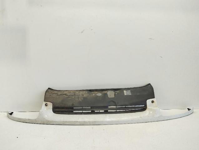 Atrapa chłodnicy 7700846870 RENAULT