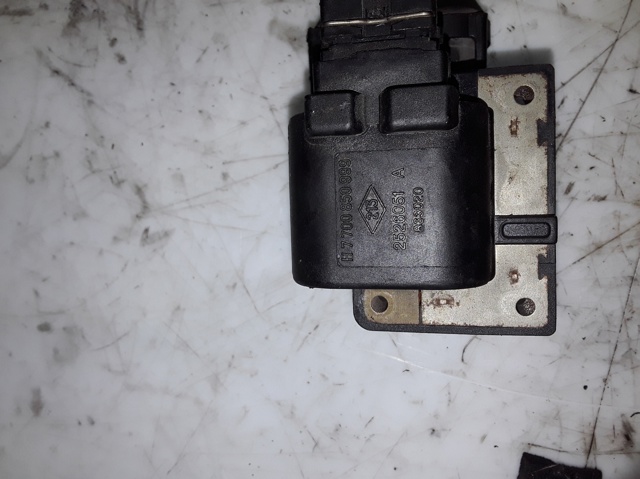 7700850999 Renault (RVI)