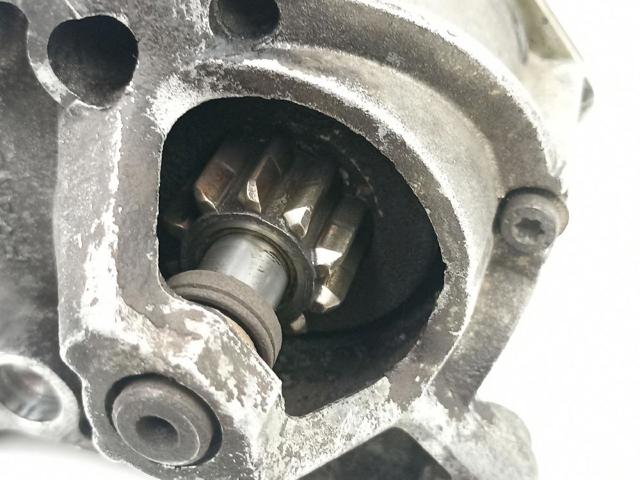 7700871057 Renault (RVI)