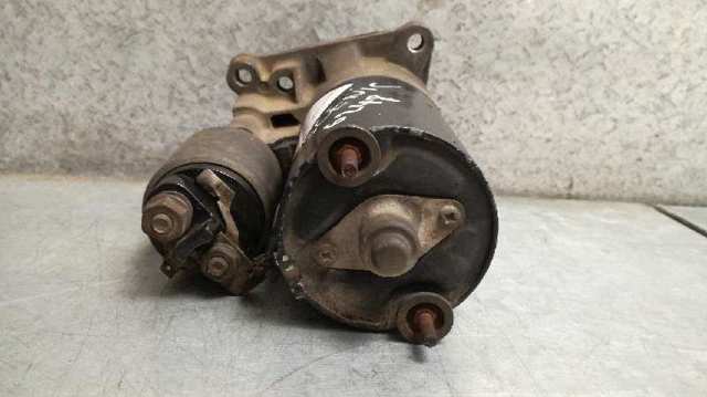 7700871057 Renault (RVI)