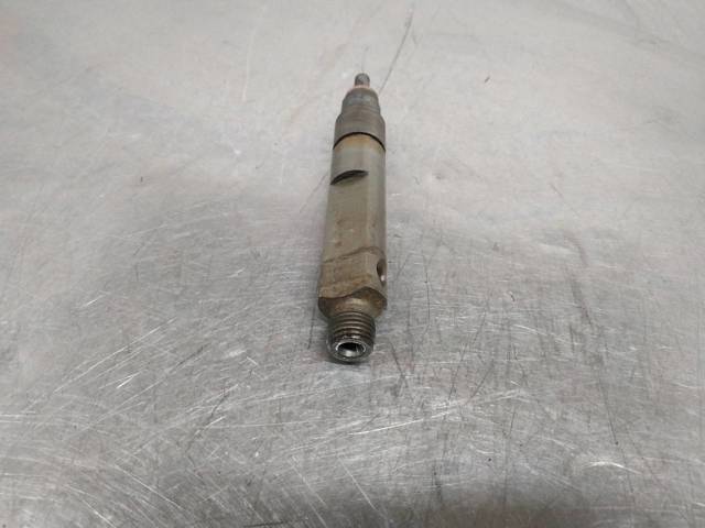 Wtryskiwacz paliwa 7700875036 RENAULT