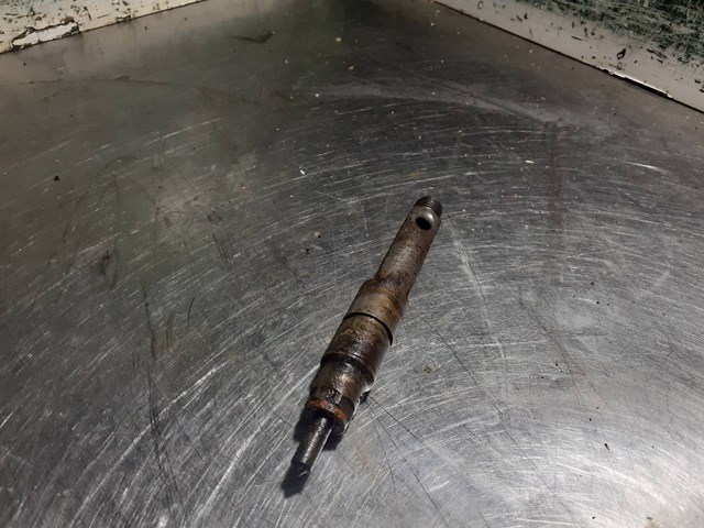 Wtryskiwacz paliwa 7700875036 RENAULT