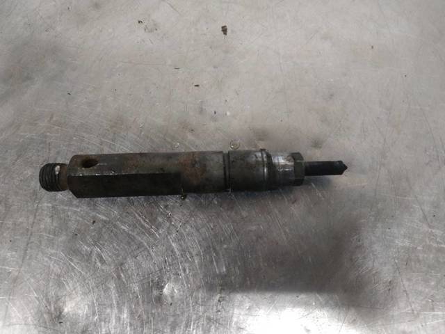 Wtryskiwacz paliwa 7700875036 RENAULT