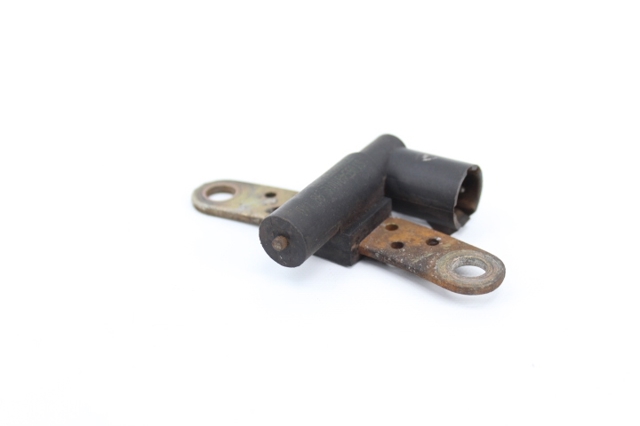 7700875184B Renault (RVI)