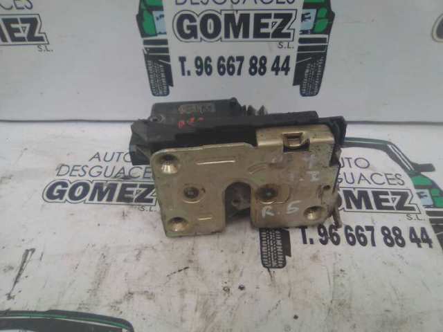 Zamek drzwi tylnych lewych 7701030067 RENAULT
