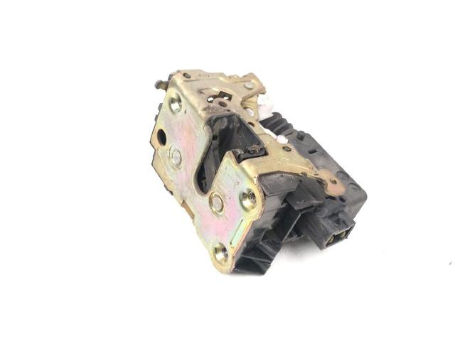 Zamek drzwi tylnych lewych 7701030067 RENAULT