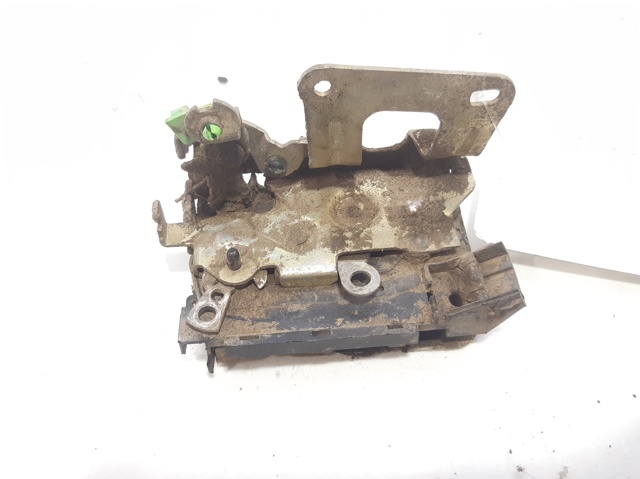 Zamek drzwi przednich prawych 7701031778 RENAULT