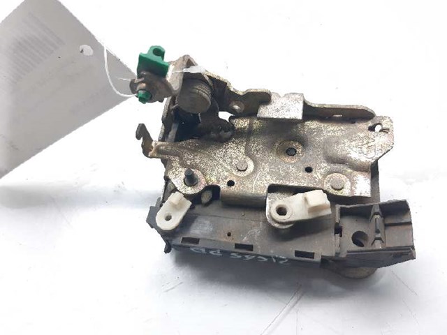 Zamek drzwi przednich prawych 7701031778 RENAULT