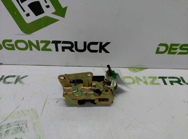 Zamek drzwi przednich prawych 7701031778 RENAULT