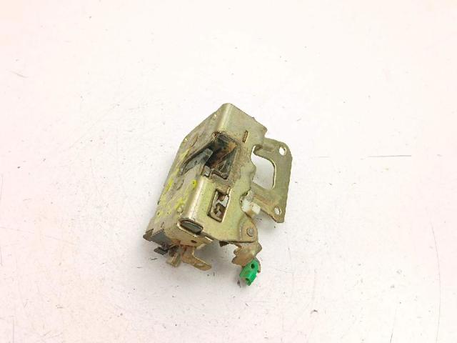 Zamek drzwi przednich prawych 7701031778 RENAULT