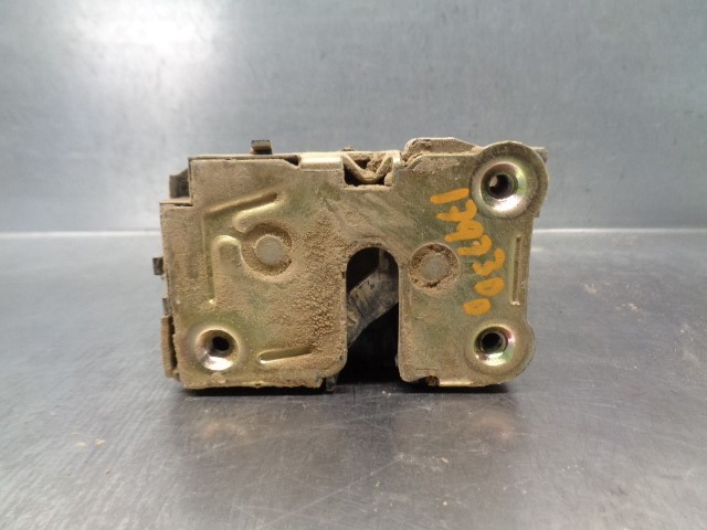 Zamek drzwi tylnych prawych 7701031779 RENAULT