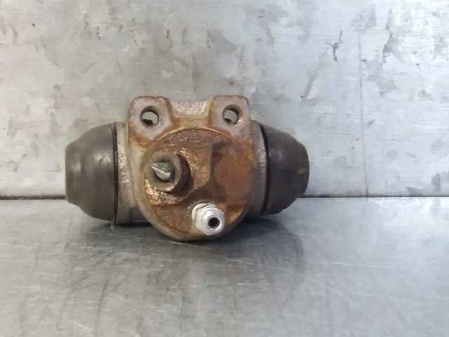 7701035476 Renault (RVI)
