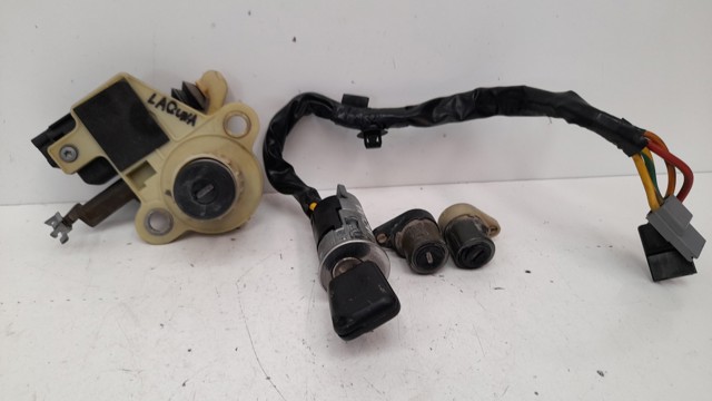 Stacyjka zapłonowa Renault Laguna 1 B56, 556