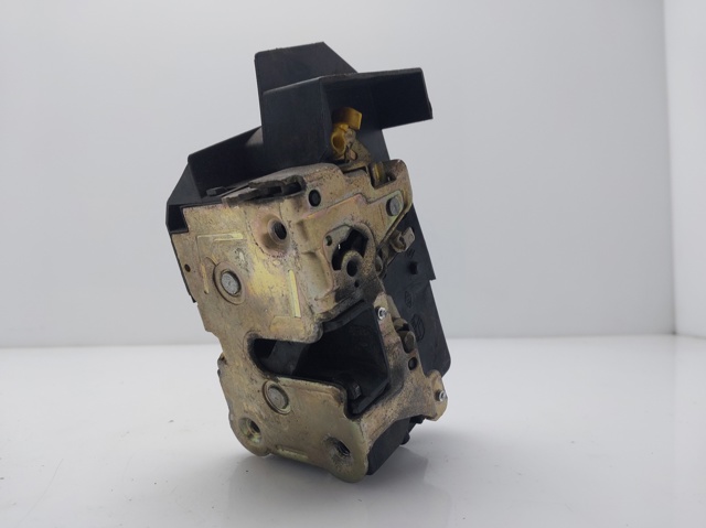 Zamek drzwi tylnych lewych 7701038439 RENAULT