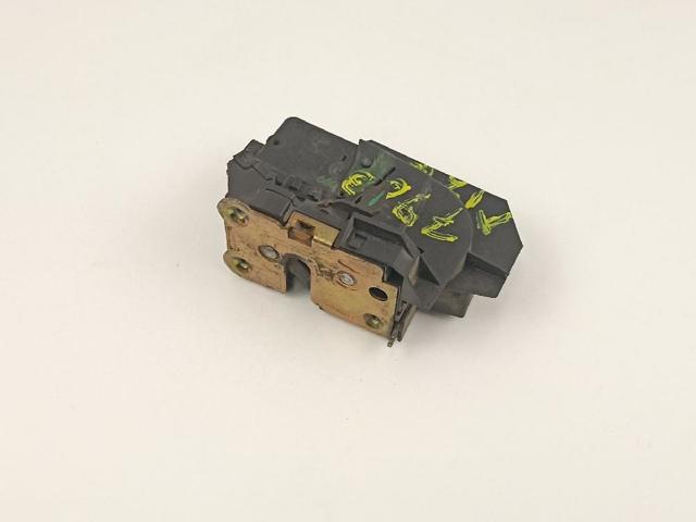 Zamek drzwi tylnych lewych 7701038439 RENAULT