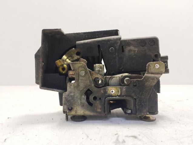 Zamek drzwi tylnych lewych 7701038439 RENAULT