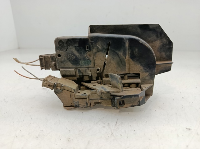 Zamek drzwi tylnych lewych 7701038439 RENAULT