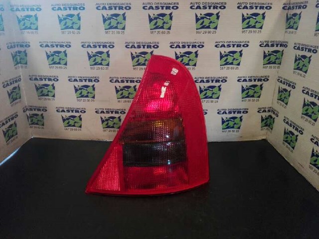 Lampa zespolona tylna prawa 7701039013 RENAULT