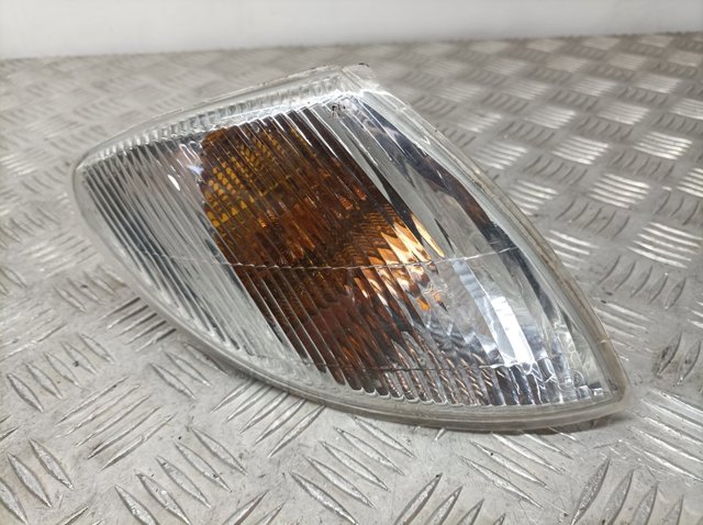 Kierunkowskaz prawy 7701040713 RENAULT