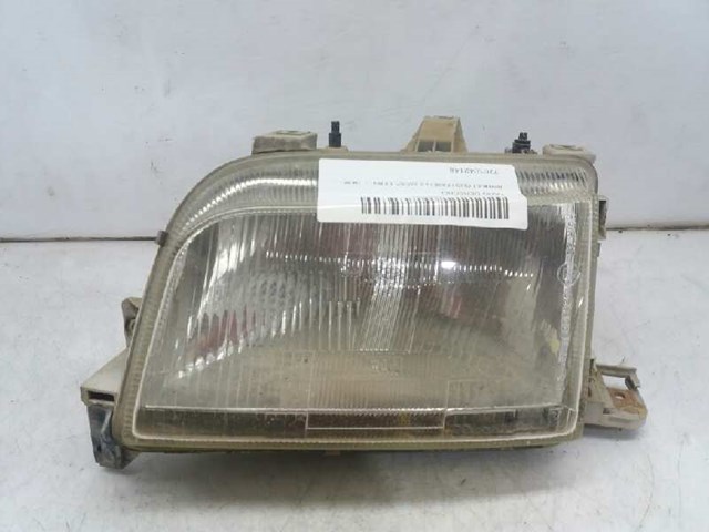 Reflektor prawy 7701042148 RENAULT