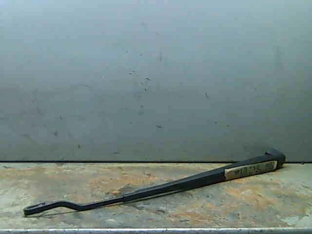 Ramię wycieraczki szyby przedniej Renault Megane JA0, JA1