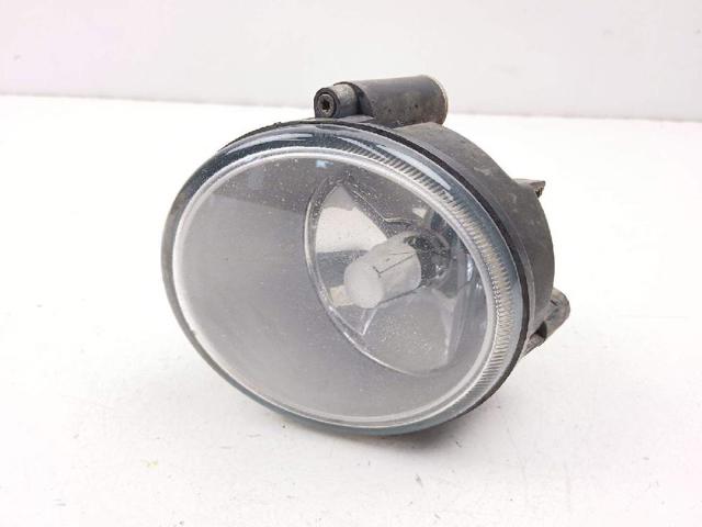 Lampa przeciwmgielna lewa 7701045718 RENAULT