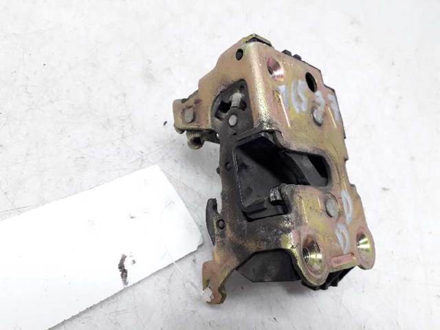 Zamek drzwi przednich prawych 7701046800 RENAULT