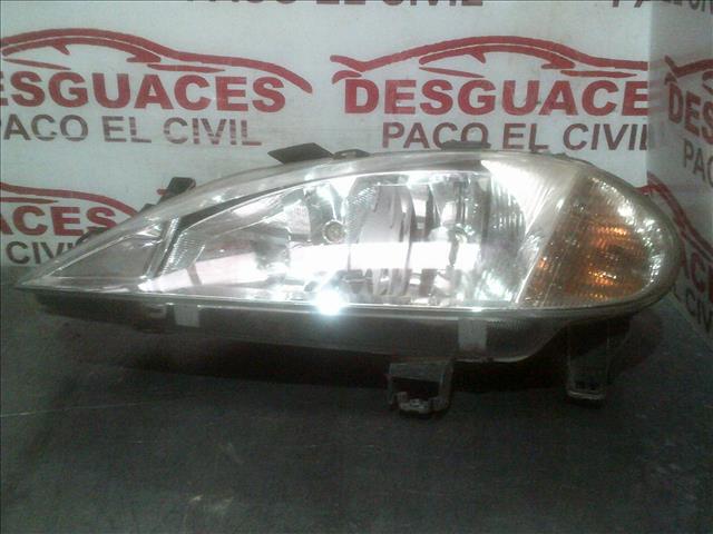 Reflektor lewy 7701047184 RENAULT