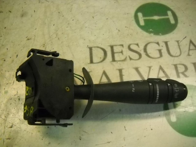 7701048915 Renault (RVI)