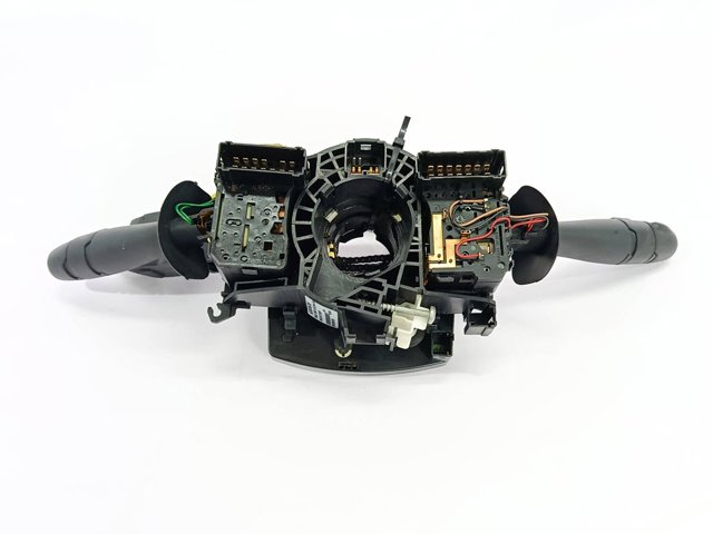 7701048917 Renault (RVI)