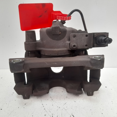 7701049092 Renault (RVI)