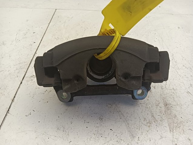 7701049104 Renault (RVI)