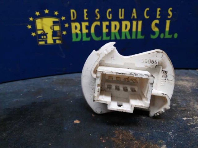 7701050325 Renault (RVI)