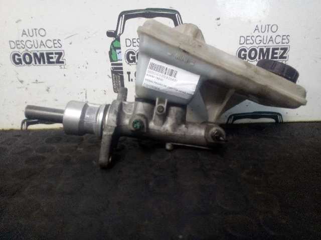Główny cylinder hamulców 7701050906 NISSAN