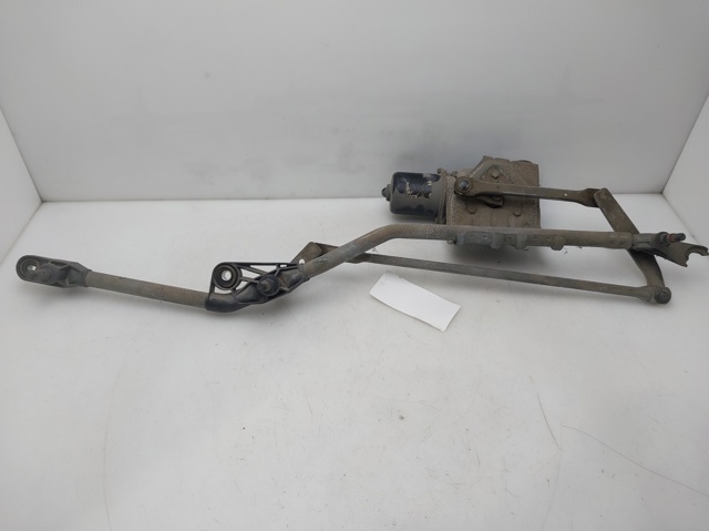 Silniczek wycieraczki szyby przedniej 7701056003 RENAULT