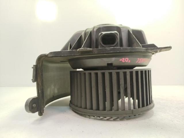 7701056598 Renault (RVI)