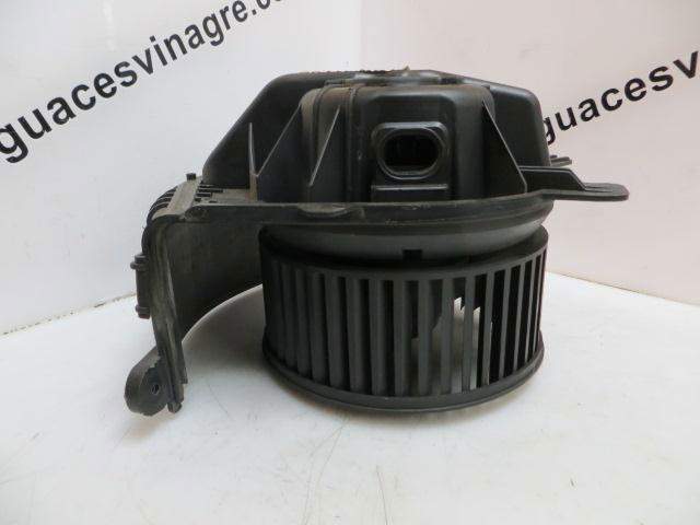 Silniczek wentylatora nagrzewnicy (ogrzewacza wnętrza) 7701056598 RENAULT
