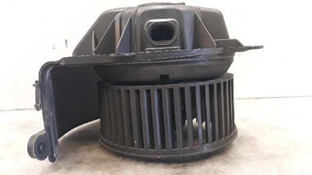 7701056598 Renault (RVI)