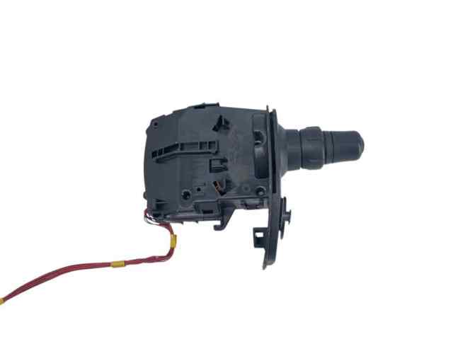 7701057090 Renault (RVI)