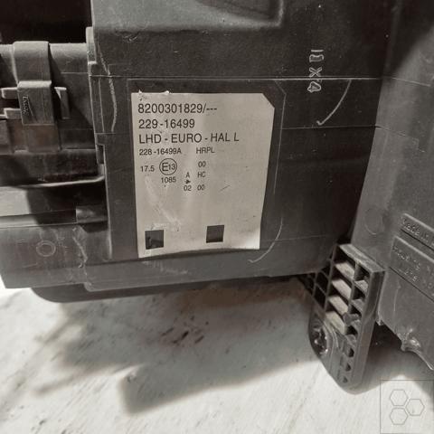 7701058174 Renault (RVI)