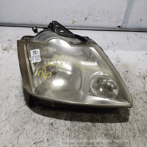 Reflektor prawy 7701058175 RENAULT