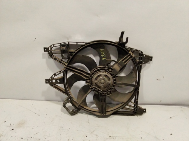 Wentylator elektryczny układu chłodzenia kompletny (silnik+wirnik) 7701062959 RENAULT