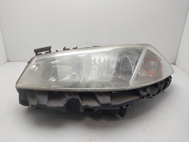 Reflektor lewy 7701063218 RENAULT