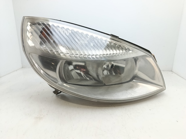 Reflektor prawy 7701064130 RENAULT