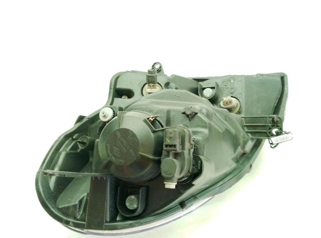 Reflektor prawy 7701068178 RENAULT