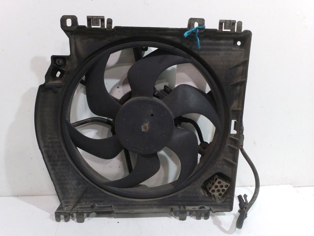 Wentylator elektryczny układu chłodzenia kompletny (silnik+wirnik) 7701068309 RENAULT